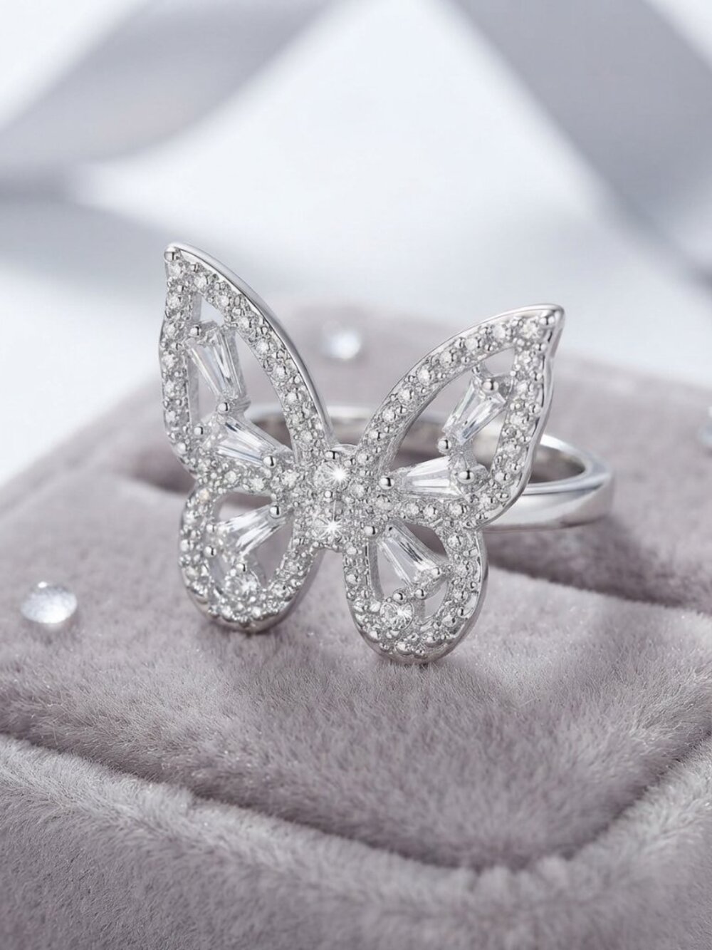 STUNNING Silver-Plated CZ Butterfly Statement Ring - Size 7 | Versatile Bling 🦋